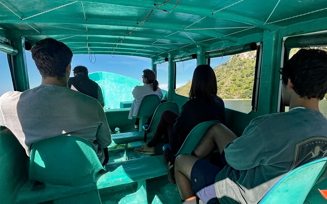 Tours Lago Atitlan Lancha Tour en lancha en el lago Atitlan